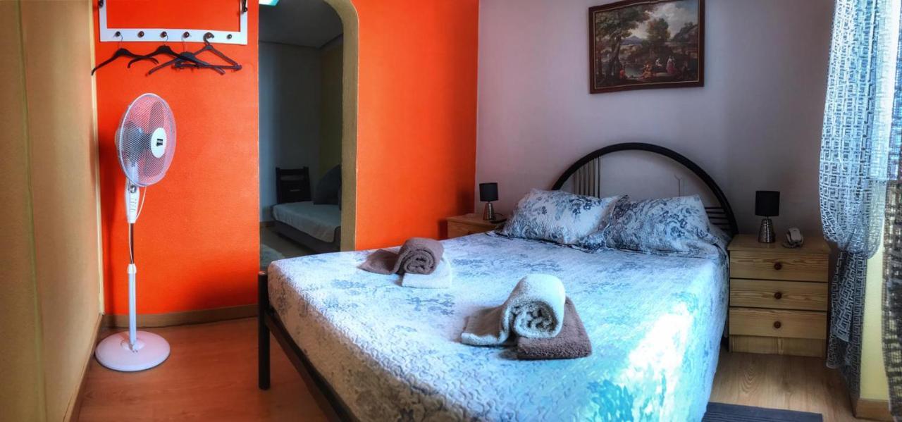 Pensao Residencial Flor Dos Cavaleiros Otel Lisboa Dış mekan fotoğraf