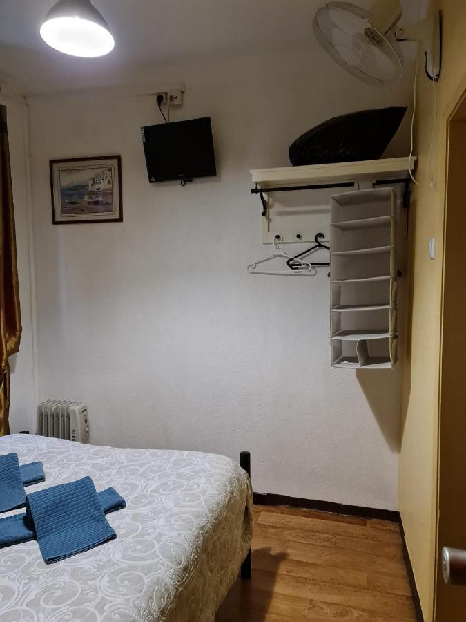 Pensao Residencial Flor Dos Cavaleiros Otel Lisboa Dış mekan fotoğraf