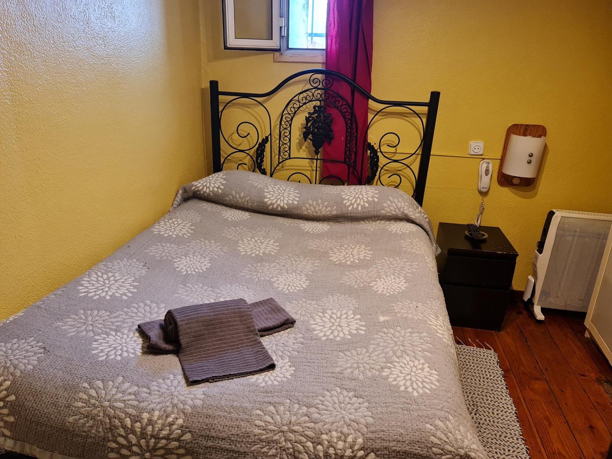 Pensao Residencial Flor Dos Cavaleiros Otel Lisboa Dış mekan fotoğraf