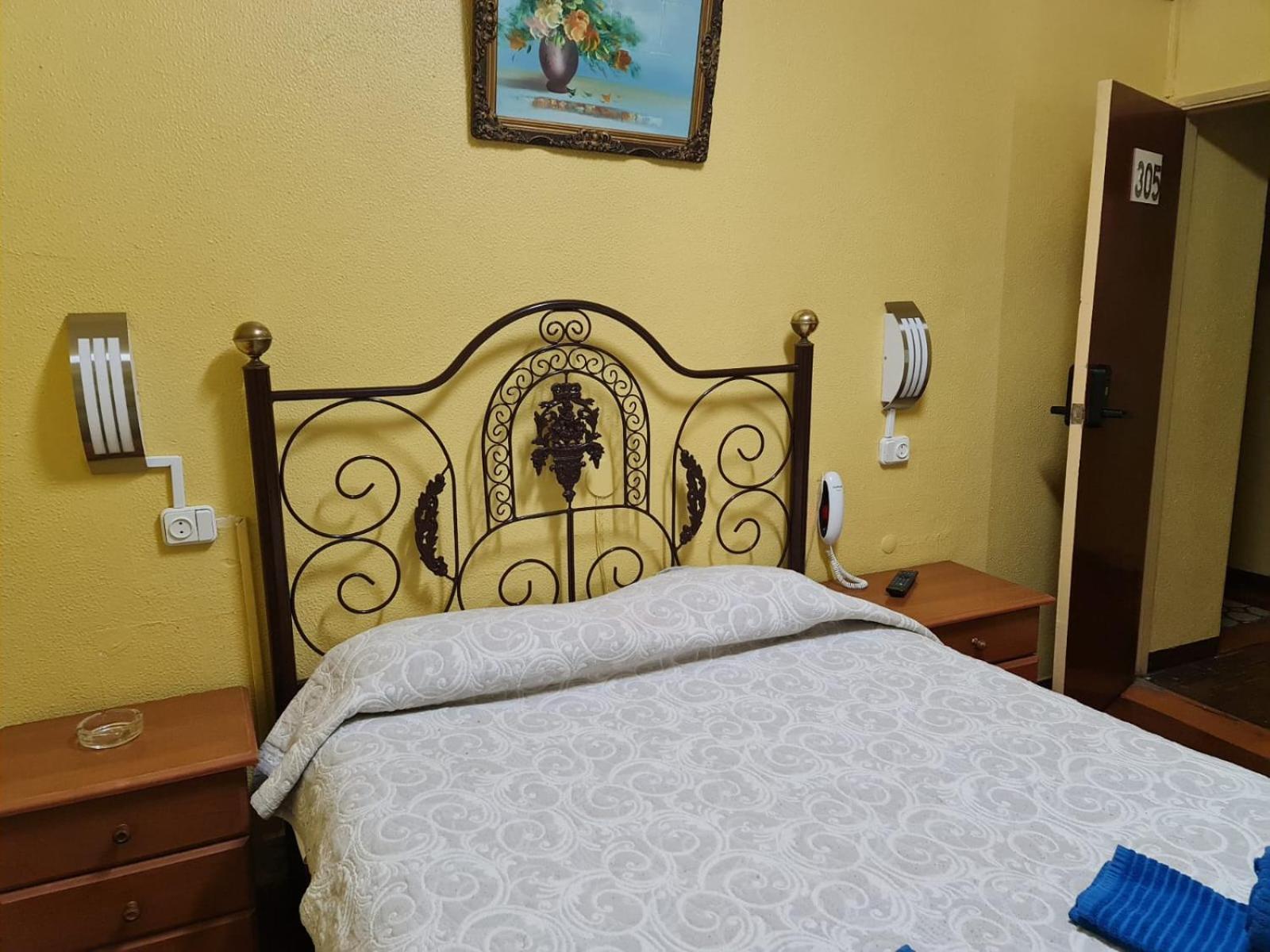 Pensao Residencial Flor Dos Cavaleiros Otel Lisboa Dış mekan fotoğraf