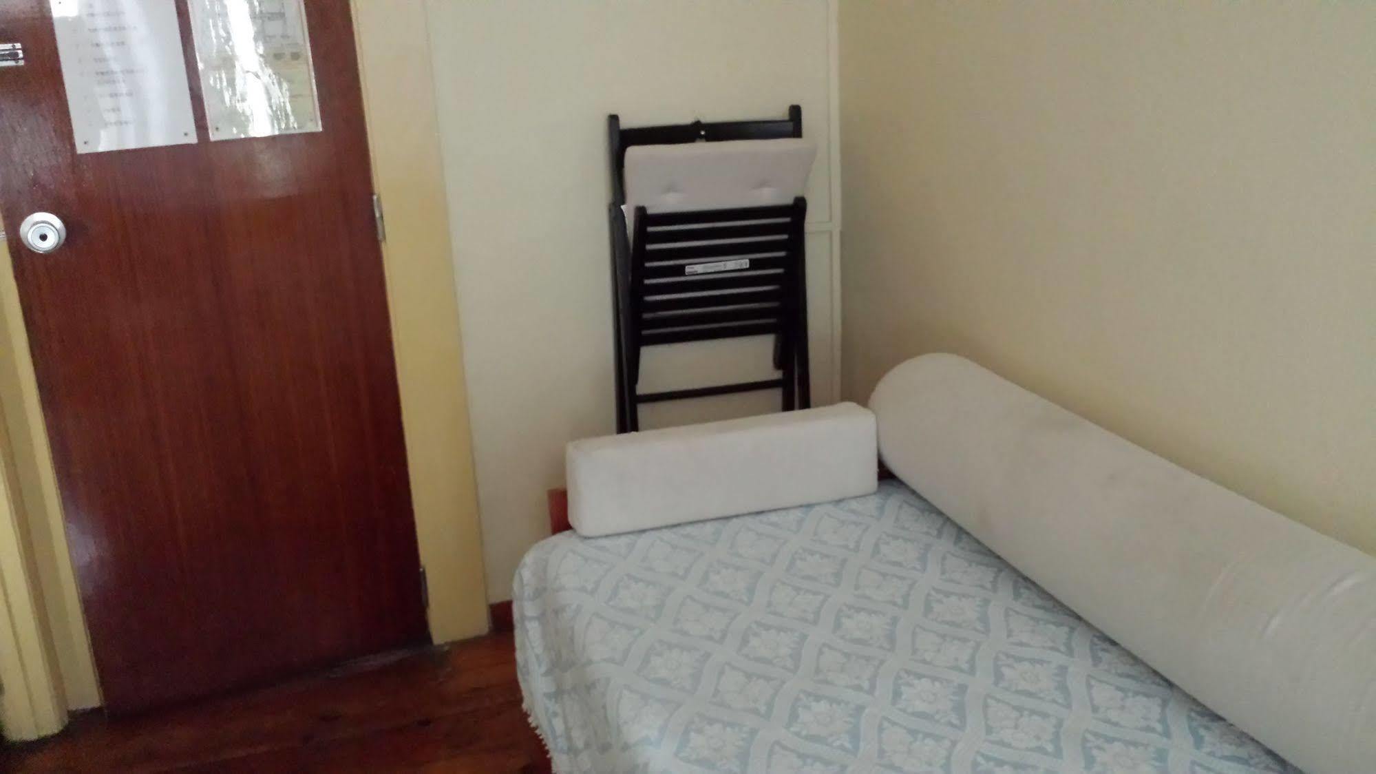 Pensao Residencial Flor Dos Cavaleiros Otel Lisboa Dış mekan fotoğraf